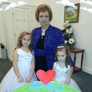 Meet your Posher, Virginia